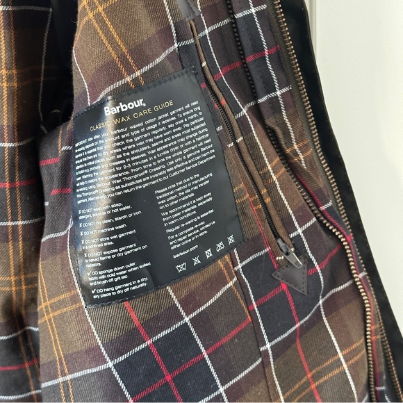 Barbour Beadnell classic waxed cotton jacket - Picture 9 of 11